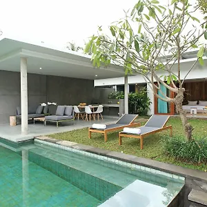 https://aria-villas-ubud.ubudhotelsnow.com